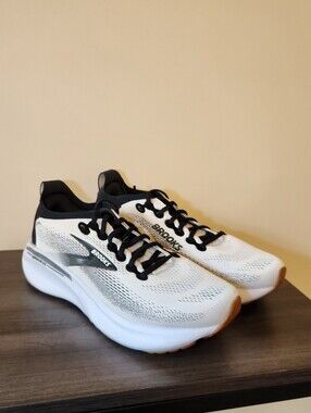 Brooks Adrenaline GTS 25 Running Shoes Womens Size 9